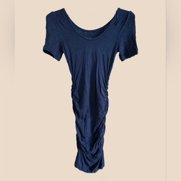 Tart Maternity Short Sleeve Scoop Neck Ruched Dress - Picture 3 of 8